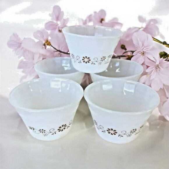 Set of 5 Vintage Dynaware Pyr-O-Rey Custard Cups - Brown Daisy Flower Pattern - Picture 1 of 6